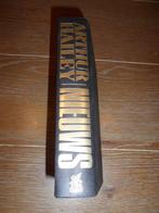 Zwarte hardcover van Arthur Hailey - NIEUWS, Boeken, Gelezen, Arthur Hailey, Ophalen of Verzenden, Amerika