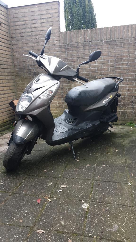 Bieden, Sym Orbit 2, Fietsen en Brommers, Scooters | SYM, Gebruikt, Orbit, Maximaal 45 km/u, Benzine, Ophalen