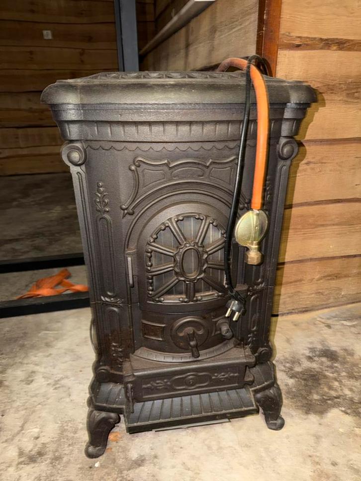 Oude Gaskachel - Caravan Kachel, Huis en Inrichting, Kachels, Gebruikt, Vrijstaand, Gaskachel, Gas, Ophalen