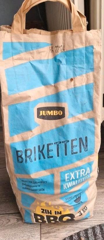 Briketten 3KG, onaangebroken beschikbaar voor biedingen