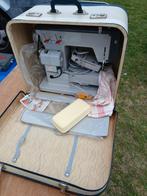 Vintage Naaimachine in Koffer, Hobby en Vrije tijd, Naaimachines en Toebehoren, Overige merken, Gebruikt, Ophalen of Verzenden
