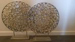 Decoratieve metalen cirkels op voet, Huis en Inrichting, Ophalen