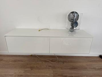 Wand TV Meubel - Modern Design beschikbaar voor biedingen
