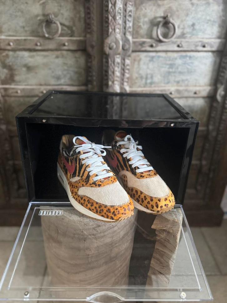 Nike air max 1 atmos animals supreme maat 44,5, Kleding | Heren, Schoenen, Zo goed als nieuw, Sneakers of Gympen, Bruin, Ophalen of Verzenden