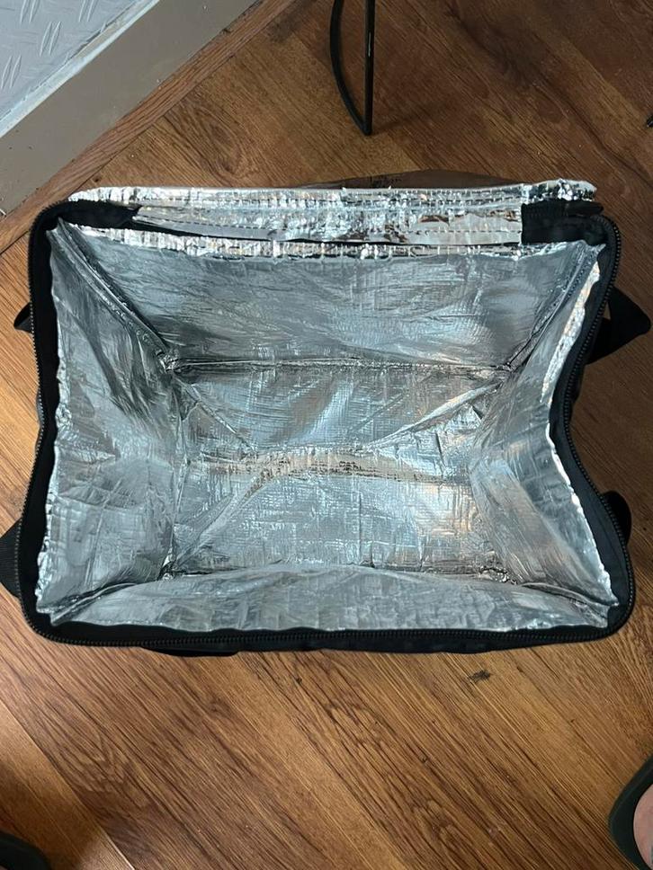 Bezorgtas, Sieraden, Tassen en Uiterlijk, Tassen | Reistassen en Weekendtassen, Zo goed als nieuw, 30 cm of meer, Minder dan 35 cm