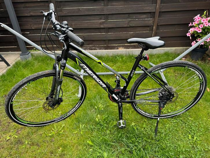 Merida Crossway 300 - Fijne Hybride Fiets, Fietsen en Brommers, Fietsen | Dames | Sportfietsen en Toerfietsen, Gebruikt, Meer dan 20 versnellingen