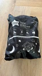 Verduisterende gordijnen van Tommee tippee, Caravans en Kamperen, Ophalen, Zo goed als nieuw, Regenjas