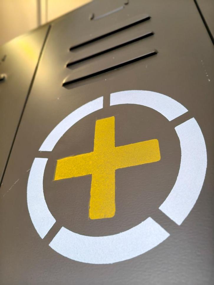 Gave lockerkast voor kinderkamer, Huis en Inrichting, Kasten | Kledingkasten, Zo goed als nieuw, 150 tot 200 cm, 50 tot 100 cm