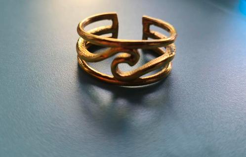 Ethnasia 'Dive in the Waves' ring verstelbaar goudkleurig, Sieraden, Tassen en Uiterlijk, Ringen, Zo goed als nieuw, Dame, Goud