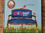 Michal Janssen - Kletsboek! Voor kleine en grote mensen, Boeken, Non-fictie, Michal Janssen, Ophalen of Verzenden, Zo goed als nieuw