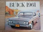 Buick programma brochure uit 1961, Boeken, Auto's | Folders en Tijdschriften, Gelezen, Overige merken, Ophalen of Verzenden