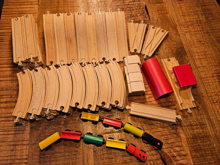 Houten treinset, Kinderen en Baby's, Speelgoed | Houten speelgoed, Zo goed als nieuw, Overige typen, Ophalen