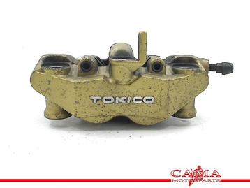 REMKLAUW RECHTS VOOR GSX R 750 2004-2005 (GSXR750 K4 / K5) beschikbaar voor biedingen