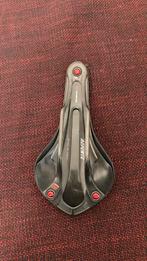 Repente zadels carbon  nieuw 132mm 142mm, Racefiets, Zo goed als nieuw, Van galenstraat 4, Cycling@steenbergen.cc