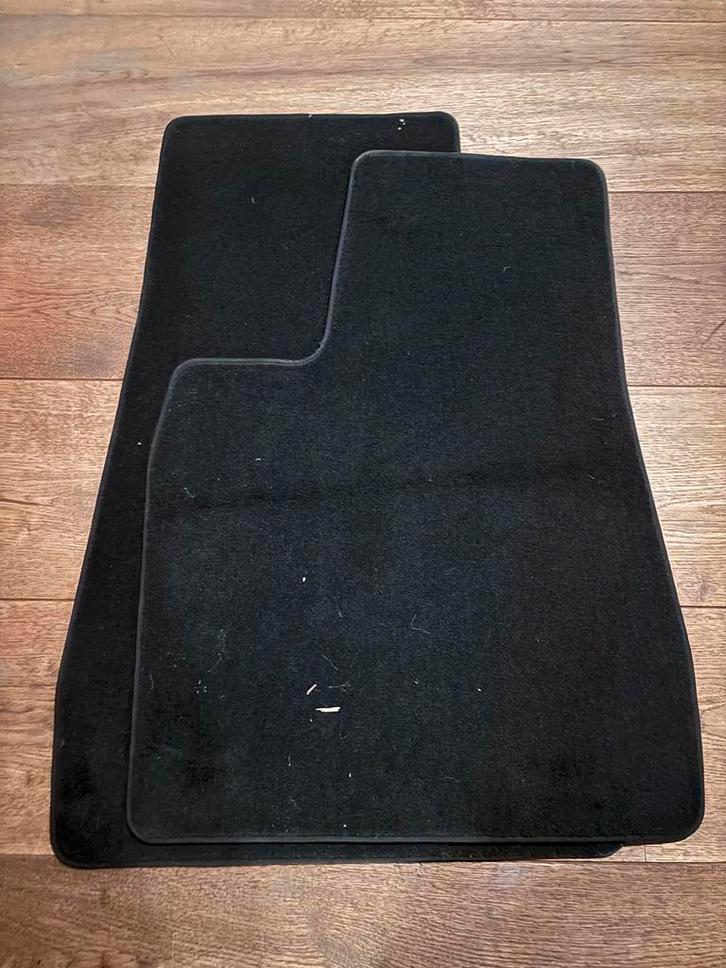 Te koop: Set automatten tesla model x ZGAN, Auto diversen, Automatten, Zo goed als nieuw, Ophalen of Verzenden