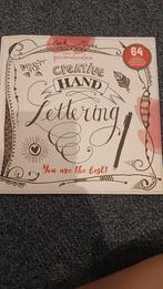 Creatief Handlettering Boek - Aimee - Zo goed als nieuw, Aimee, Ophalen of Verzenden, Zo goed als nieuw, Tekenen en Schilderen