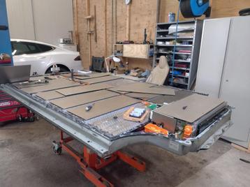 Tesla S/X/3/Y diagnose/reparatie electrische storingen beschikbaar voor biedingen
