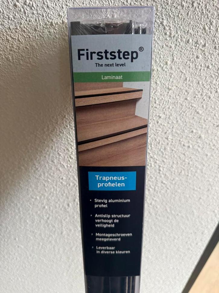 Firststep trapprofielen 3 stuks nieuw in doos, Huis en Inrichting, Stoffering | Vloerbedekking, Nieuw, Overige typen, Zwart, minder dan 10 m²