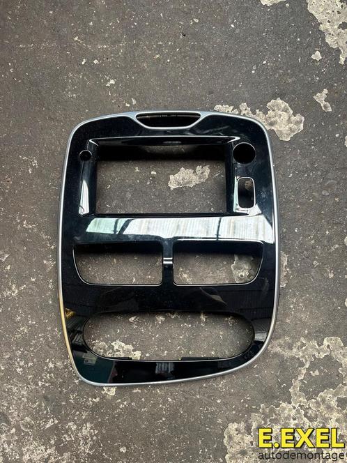 Radio Frame Renault Clio IV (7R) 2012 682605523R, Auto diversen, Autoradio's, Gebruikt, Ophalen of Verzenden