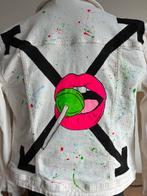 Spijkerjas custom, Kleding | Dames, Jassen | Zomer, Ophalen of Verzenden, Zo goed als nieuw