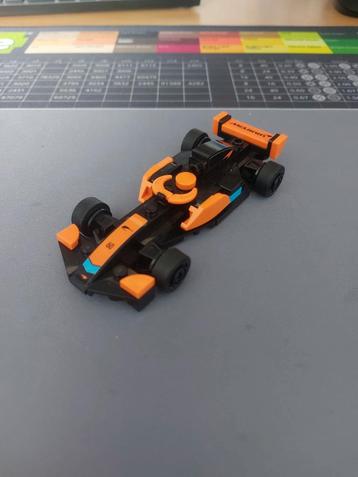 LEGO McLaren Formula 1 Car Set 30683 beschikbaar voor biedingen