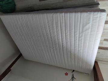 Matras 140x190x15 beschikbaar voor biedingen