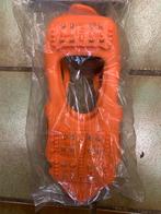 Nieuwe Sneeuwschoenen met Spikes - Maat  42/46, Ophalen of Verzenden, Nieuw