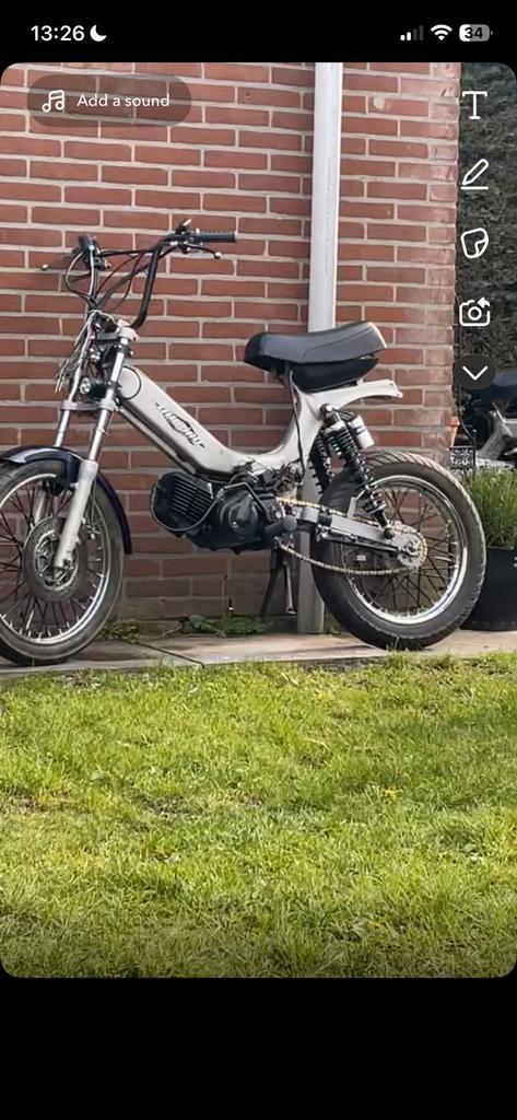 Tomos Quadro x Revival project, Fietsen en Brommers, Brommers | Tomos, Gebruikt, Quadro, Ophalen