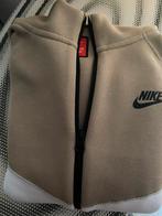 Nike tech, Ophalen of Verzenden, Zo goed als nieuw, Jongen, Broek