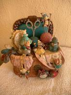 Vintage Enesco Sewing Basket, Ophalen