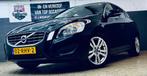 Volvo V60 2.0T Momentum/1STE EIG/TOP STAAT/, Euro 5, Zwart, 4 cilinders, Zwart