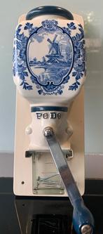 PeDe Koffiemolen met Delfts Blauw Motief, Overige materialen, Gebruikt, Wit, Ophalen of Verzenden