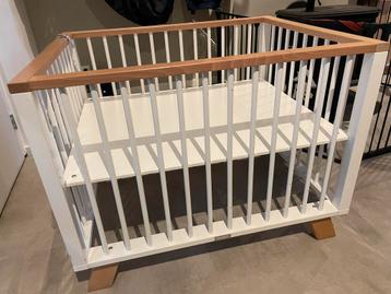 Bopita baby box zonder matras beschikbaar voor biedingen