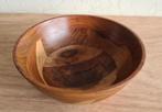 te koop: houten schaal van meerdere kleuren hout, Gebruikt, Schaal, Rond, Ophalen of Verzenden