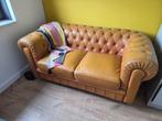 Gele/oranje leren Chesterfield 2-zits bank, Huis en Inrichting, Ophalen, Gebruikt, 150 tot 200 cm, Chesterfield