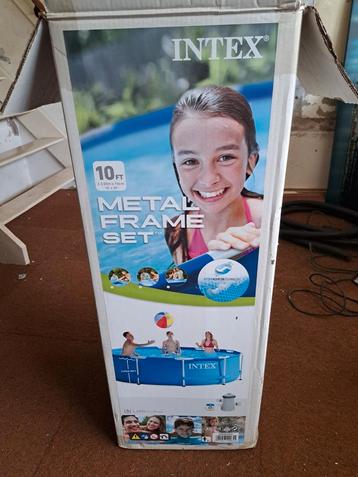 Intex zwembad 3meter helemaal kompleet beschikbaar voor biedingen