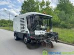 Ravo 580 veegmachine EURO 5 met derde borstelarm 2013, Ophalen