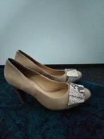 Beige pumps 1 keer gedragen maat 39, Nieuw, Beige, Ophalen