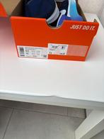 Nike schoenen nieuw  maat 42 €75, Kleding | Heren, Schoenen, Ophalen of Verzenden, Nieuw