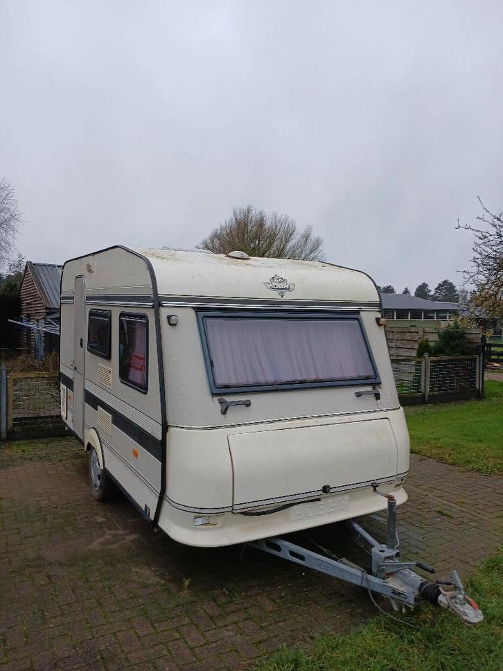 Te koop mooie caravan hobby, Caravans en Kamperen, Caravans, Particulier, tot en met 4, Rondzit, Hobby, Ophalen