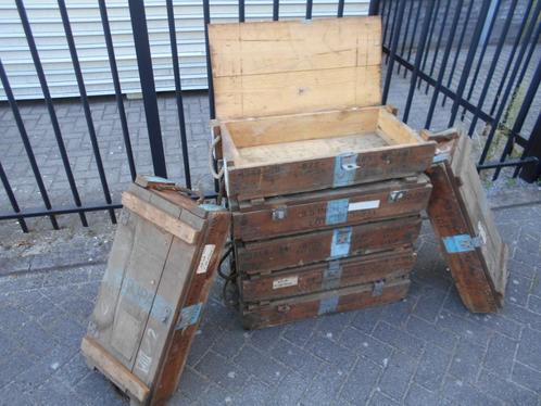 Kist vietnam oorlog t.b.v. 3x raket (oefen), Verzamelen, Militaria | Algemeen, Landmacht, Kist of Geocache, Nederland, Ophalen