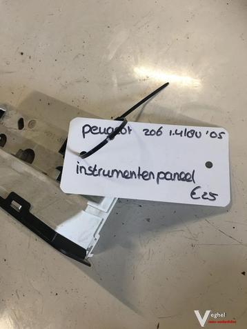 Peugeot 206 1.4 2005 Instrumentenpaneel beschikbaar voor biedingen