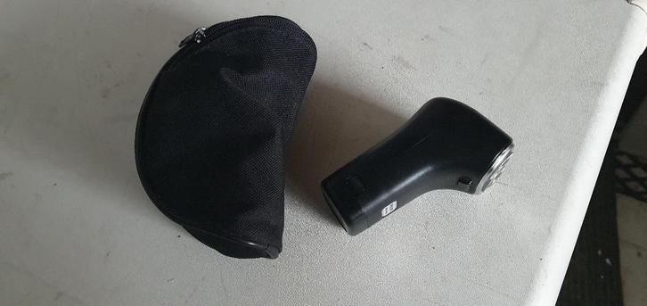 Philishave De Luxe HP-1207 scheerapp op batterijen in hoesje, Witgoed en Apparatuur, Persoonlijke-verzorgingsapparatuur, Zo goed als nieuw