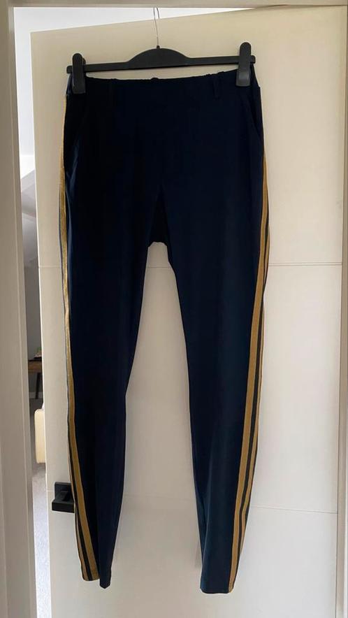 Studio Anneloes donkerblauwe travelwear broek, maat 38/40, Kleding | Dames, Broeken en Pantalons, Zo goed als nieuw, Maat 38/40 (M)