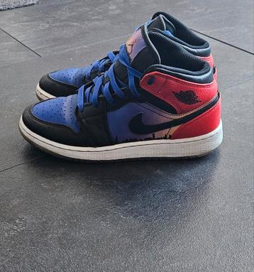 Nike air jordan 1 mid "skyline" mt 37.5 beschikbaar voor biedingen