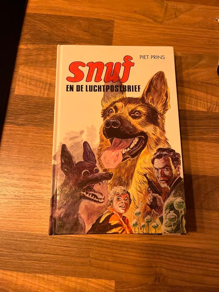 Snuf boeken: Luchtpostbrief & Geheime Schuilplaats, Boeken, Kinderboeken | Jeugd | onder 10 jaar, Zo goed als nieuw, Fictie algemeen