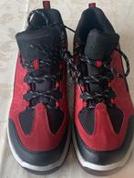 Schoenen maat 39, Nieuw, Ophalen of Verzenden, Sneakers of Gympen, Rood