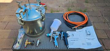 Verfspuit met drukvat / Spraygun beschikbaar voor biedingen
