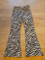 Flared zebra broek van we fashion, maat 122, Broek, Meisje, Ophalen of Verzenden, Zo goed als nieuw