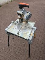 Tekoop Goedwerkende elu zaagmachine in nette staat, Doe-het-zelf en Verbouw, Ophalen of Verzenden, Zo goed als nieuw, Afkortzaag